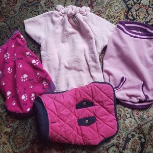 Pet clothes, bundle x4, size Med.